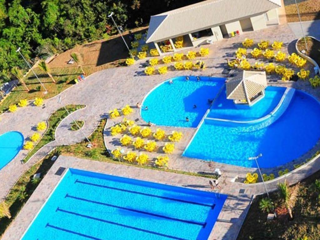Flat Golden Dolphin Express Hotel